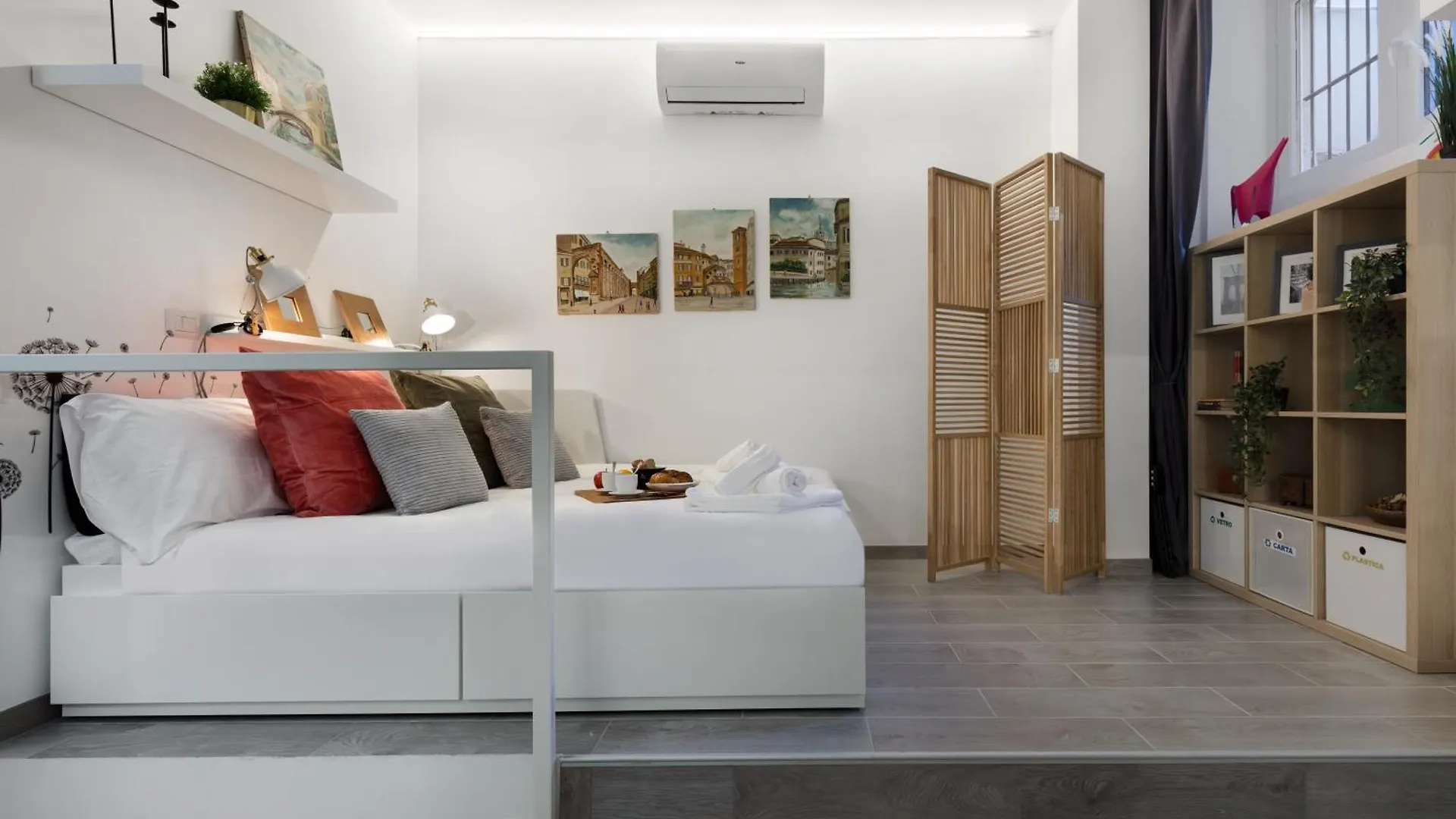 Bocconi-Duomo Wifi Apartment Milan 0*,  Italy