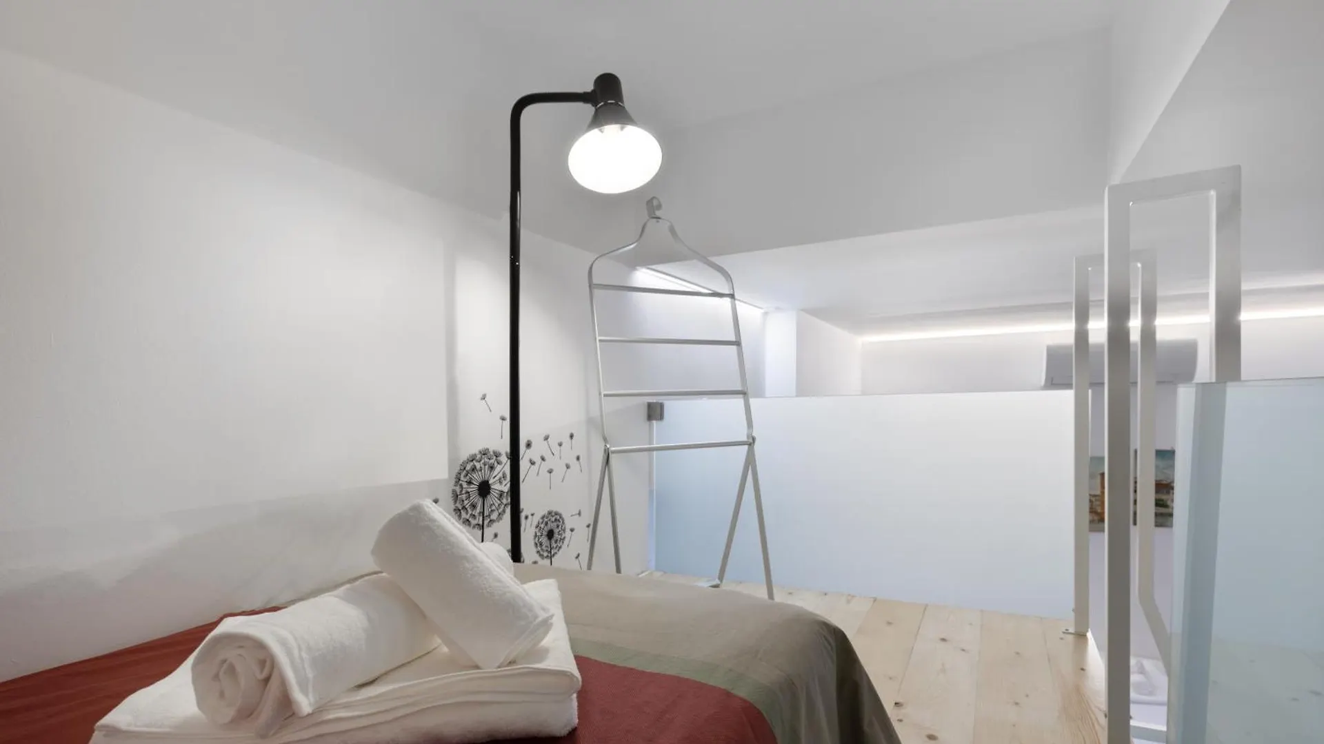Bocconi-Duomo Wifi Apartment Milan 0*,  Italy